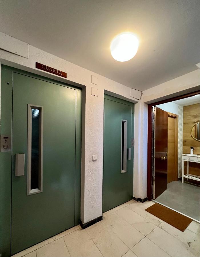 Apartamentos Prestige Suites Malaga I Екстер'єр фото